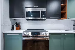 2750 NE 183rd St, Aventura, FL 33160 - Photo 20