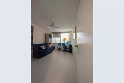 1000 E Saint Charles Pl #519, Pembroke Pines, FL 33026 - Photo 14