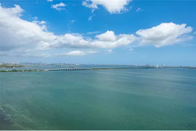 700 NE 24th St #2506, Miami, FL 33137 - Photo 2