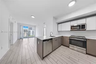 321 NE 26th St, Miami, FL 33137 - Photo 8