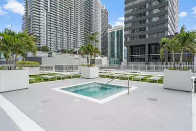 690 SW 1st Ct #2312, Miami, FL 33130 - Photo 18