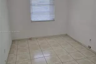 2787 SW 34th Ct, Miami, FL 33133 - Photo 12