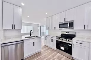 5028 NW 6th St, Delray Beach, FL 33445 - Photo 6