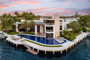 84 Isla Bahia Dr, Fort Lauderdale, FL 33316 - Photo 2