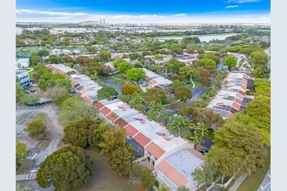 5208 NW 103rd Ave, Doral, FL 33178 - Photo 36