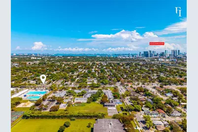 1195 NW 48th St, Miami, FL 33127 - Photo 2