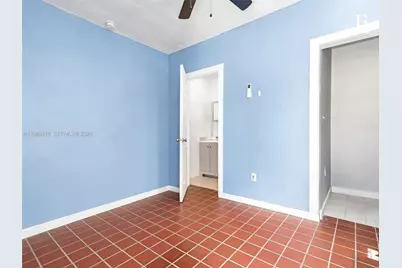 1195 NW 48th St, Miami, FL 33127 - Photo 14