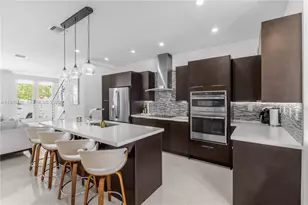 6440 NW 103rd Psge, Doral, FL 33178 - Photo 10