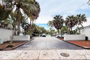 6610 E Miami Lakes Dr, Miami Lakes, FL 33014 - Photo 48