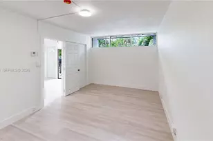 6610 E Miami Lakes Dr, Miami Lakes, FL 33014 - Photo 30