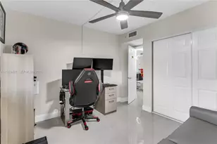 6701 NW 169th St, Hialeah, FL 33015 - Photo 12