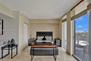 185 SW 7th St, Miami, FL 33130 - Photo 8