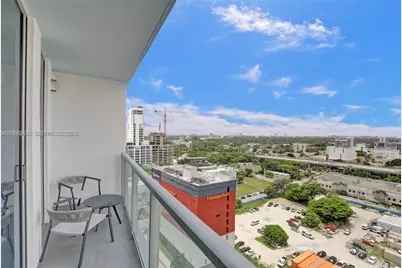 185 SW 7th St #1600, Miami, FL 33130 - Photo 32