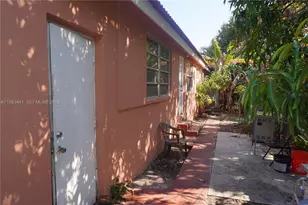 2660 SW 36th Ave, Miami, FL 33133 - Photo 24