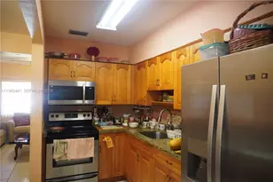 2660 SW 36th Ave, Miami, FL 33133 - Photo 16