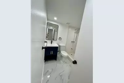 4725 NW 7th St #305-3, Miami, FL 33126 - Photo 10