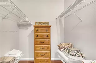 339 Pine Ridge Cir, Greenacres, FL 33463 - Photo 30