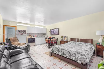 20 W 37th St, Hialeah, FL 33012 - Photo 84