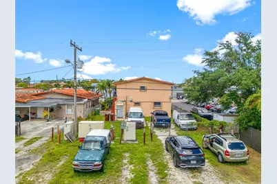 20 W 37th St, Hialeah, FL 33012 - Photo 86