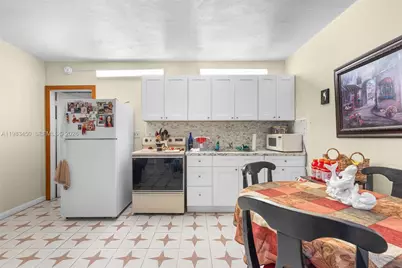 20 W 37th St, Hialeah, FL 33012 - Photo 82