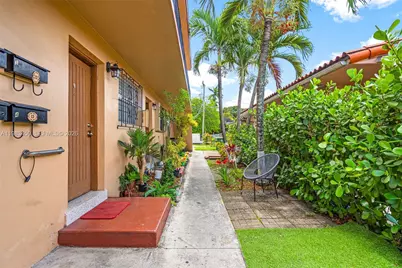 20 W 37th St, Hialeah, FL 33012 - Photo 1