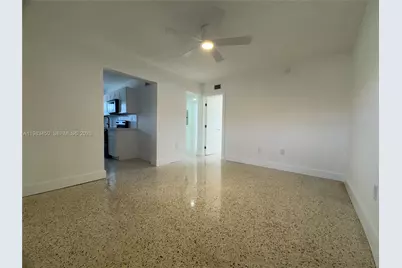 20 W 37th St, Hialeah, FL 33012 - Photo 10