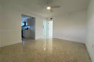 20 W 37th St, Hialeah, FL 33012 - Photo 10