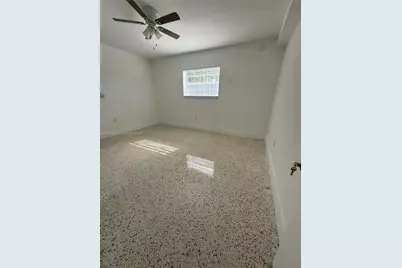 20 W 37th St, Hialeah, FL 33012 - Photo 22