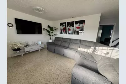 20 W 37th St, Hialeah, FL 33012 - Photo 32