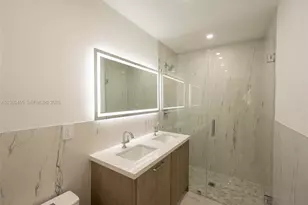 14515 Mahogany Ct, Miami Lakes, FL 33014 - Photo 22