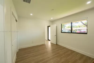 14515 Mahogany Ct, Miami Lakes, FL 33014 - Photo 24