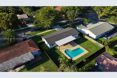 14515 Mahogany Ct, Miami Lakes, FL 33014 - Photo 34