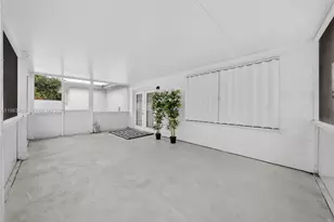 7777 Fairway Blvd, Miramar, FL 33023 - Photo 16