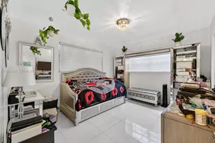 7777 Fairway Blvd, Miramar, FL 33023 - Photo 10