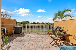 1086 SW 144th Ave, Pembroke Pines, FL 33027 - Photo 24