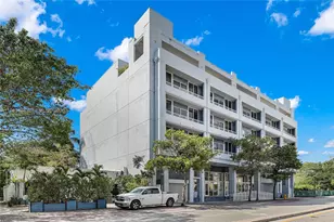 3250 Grand Ave, Miami, FL 33133 - Photo 2