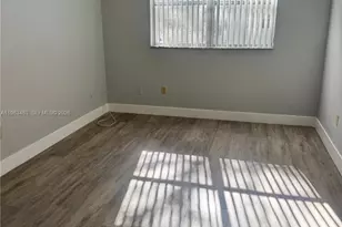 9400 Lime Bay Blvd, Tamarac, FL 33321 - Photo 12