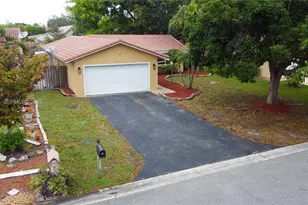 8915 NW 26th Ct, Coral Springs, FL 33065 - Photo 20