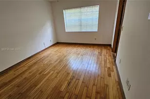 426 NE 210th Cir Terrace, Miami, FL 33179 - Photo 36