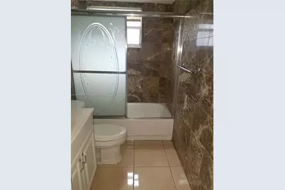 426 NE 210th Cir Ter #101-2, Miami, FL 33179 - Photo 12