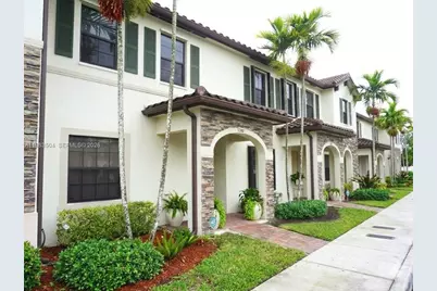3280 W 92nd Pl, Hialeah, FL 33018 - Photo 2