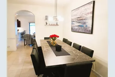 3280 W 92nd Pl, Hialeah, FL 33018 - Photo 6