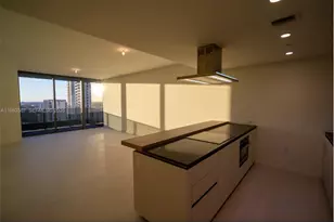 1000 Brickell Plaza, Miami, FL 33131 - Photo 2