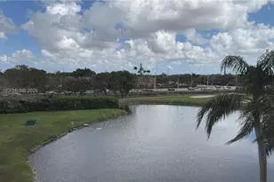 1200 St Charles Pl, Pembroke Pines, FL 33026 - Photo 6