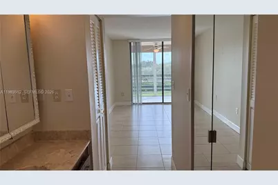 1200 Saint Charles Pl #420, Pembroke Pines, FL 33026 - Photo 10