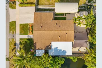 2485 NE 214th St, Miami, FL 33180 - Photo 52