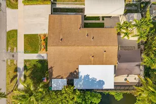 2485 NE 214th St, Miami, FL 33180 - Photo 52