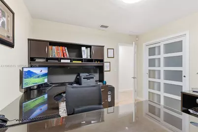 2485 NE 214th St, Miami, FL 33180 - Photo 32