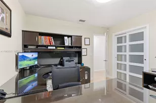 2485 NE 214th St, Miami, FL 33180 - Photo 32