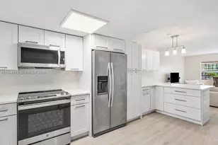 40 Isle of Venice Dr, Fort Lauderdale, FL 33301 - Photo 6